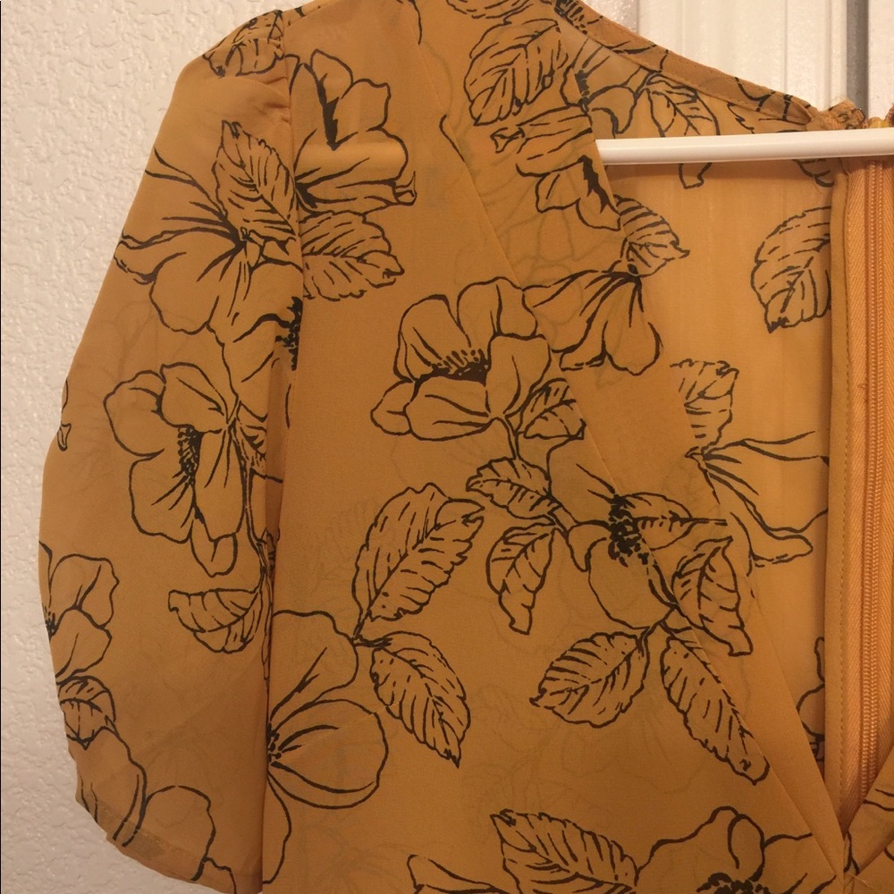Forever 21 - Floral Fit & Flare Dress - Picture 4 of 8